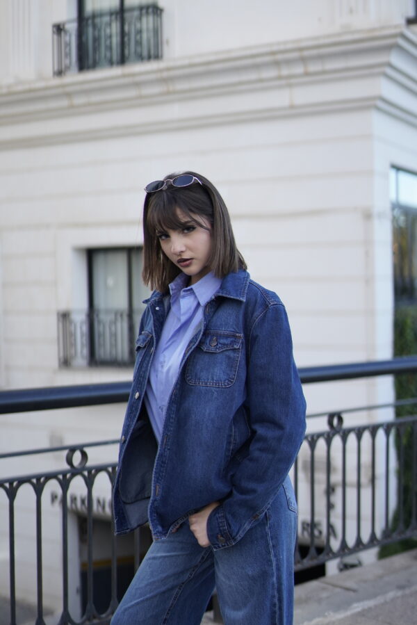 _DSC3967 - Copie.JPG Veste en Jean – Style Intemporel